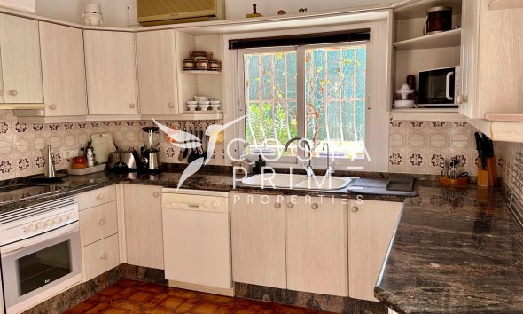 Resale - Villa  - Alfas del Pí