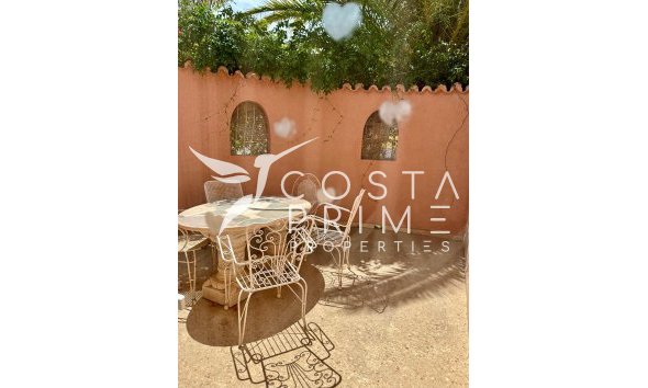 Resale - Villa  - Alfas del Pí