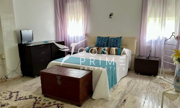 Resale - Villa  - Alfas del Pí