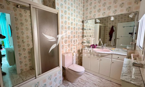 Resale - Villa  - Alfas del Pí