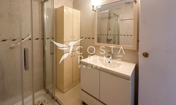 Resale - Townhouse / Semi - La Nucía