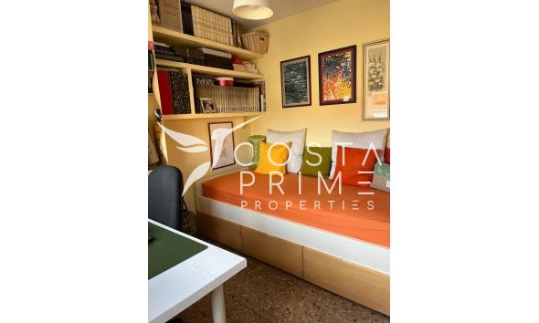 Resale - Apartment / Flat - Alfas del Pí