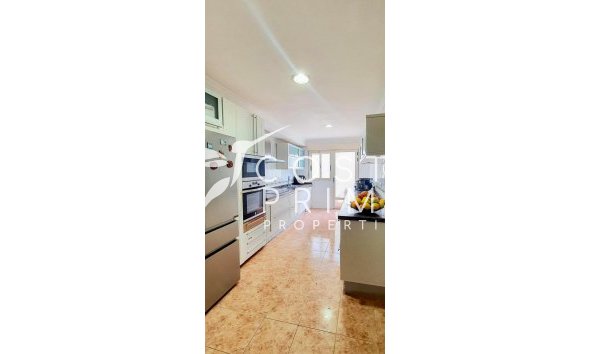 Resale - Villa  - Alfas del Pí