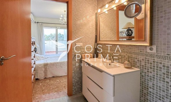 Resale - Villa  - Alfas del Pí