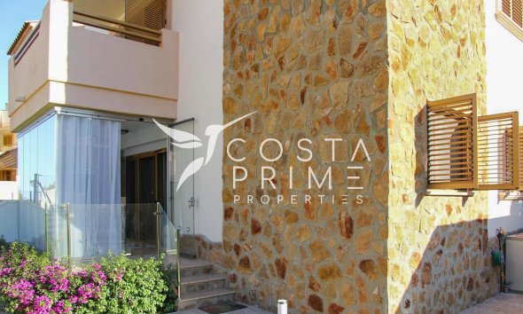 Resale - Townhouse / Semi - Finestrat