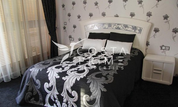 Resale - Townhouse / Semi - Finestrat