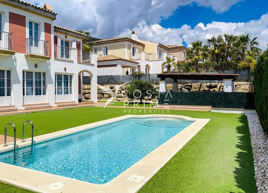 Resale - Villa  - Finestrat