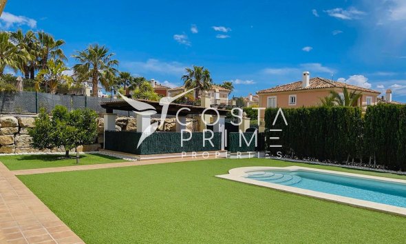 Resale - Villa  - Finestrat