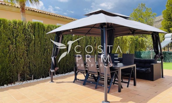 Resale - Villa  - Finestrat