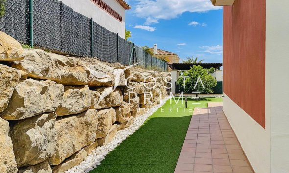 Resale - Villa  - Finestrat