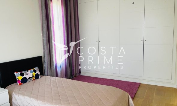 Resale - Villa  - Finestrat