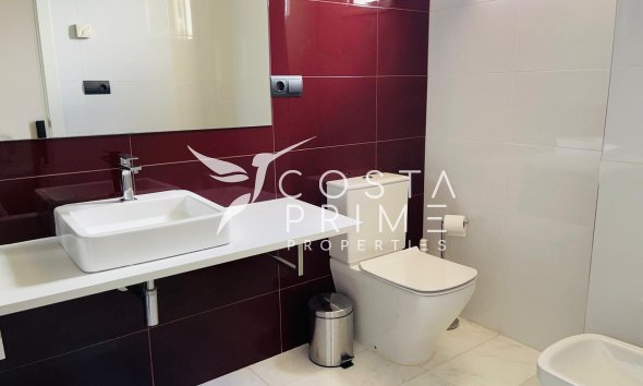 Resale - Villa  - Finestrat