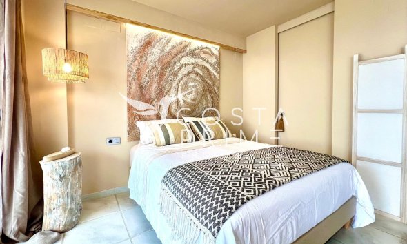 Resale - Apartment / Flat - Altea