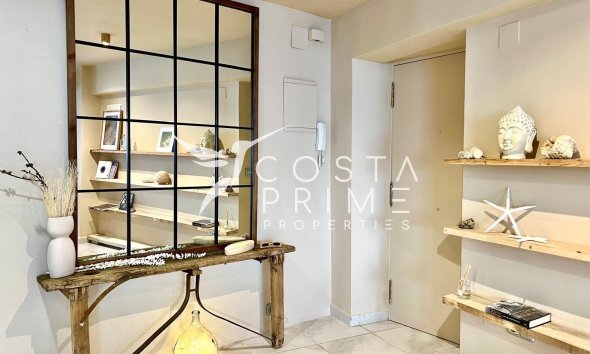 Resale - Apartment / Flat - Altea