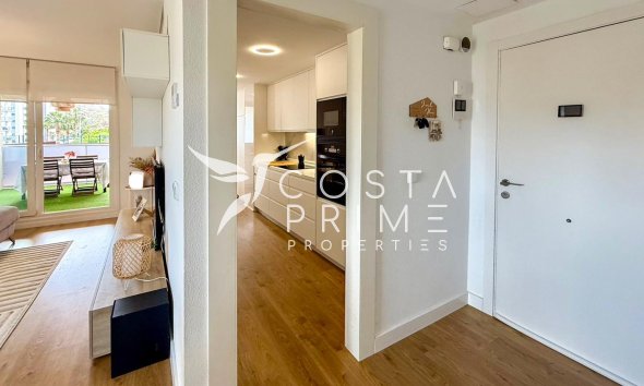 Resale - Apartment / Flat - Villajoyosa