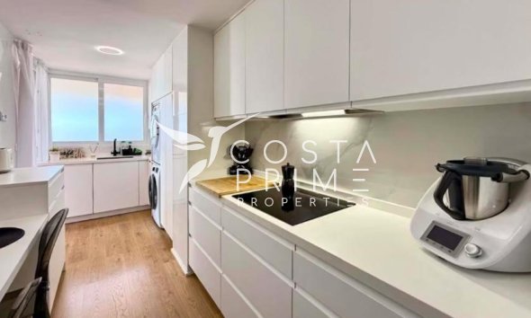 Resale - Apartment / Flat - Villajoyosa