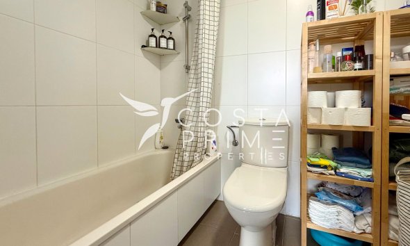 Resale - Apartment / Flat - Villajoyosa