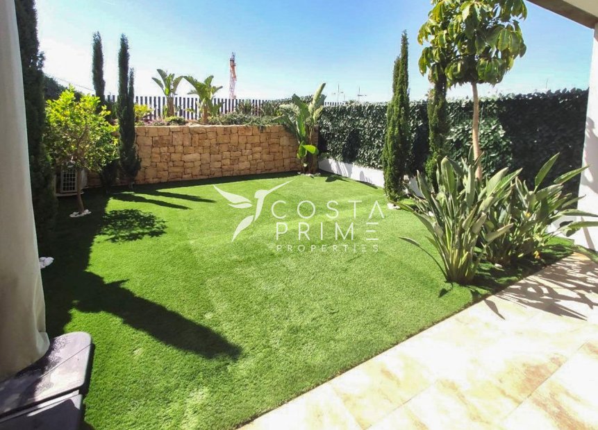 Resale - Townhouse / Semi - Finestrat