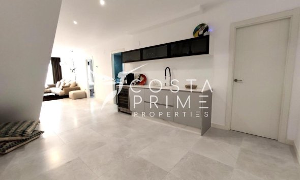 Resale - Townhouse / Semi - Finestrat