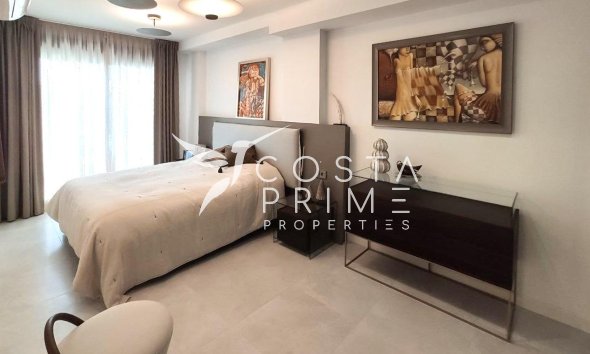 Resale - Townhouse / Semi - Finestrat