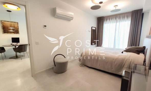 Resale - Townhouse / Semi - Finestrat