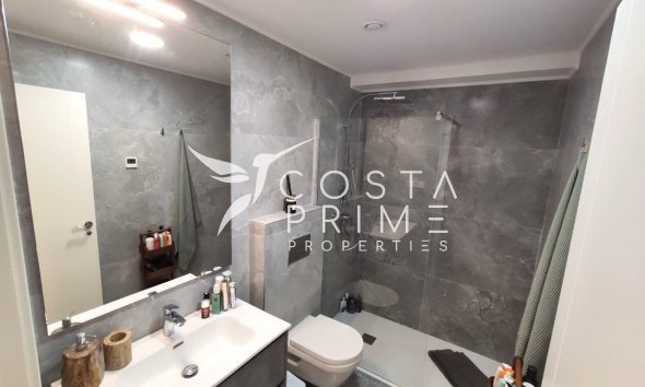 Resale - Townhouse / Semi - Finestrat