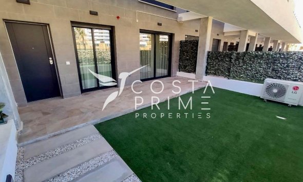 Resale - Townhouse / Semi - Finestrat