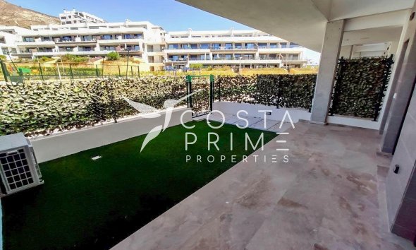 Resale - Townhouse / Semi - Finestrat