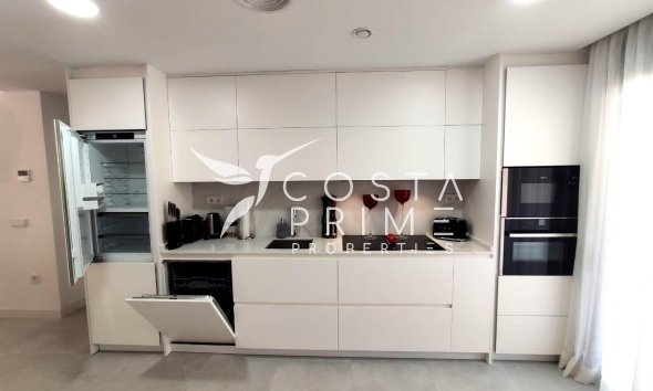 Resale - Townhouse / Semi - Finestrat