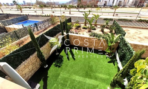 Resale - Townhouse / Semi - Finestrat