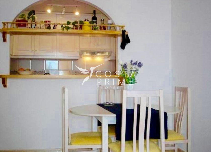 Resale - Apartment / Flat - Villajoyosa