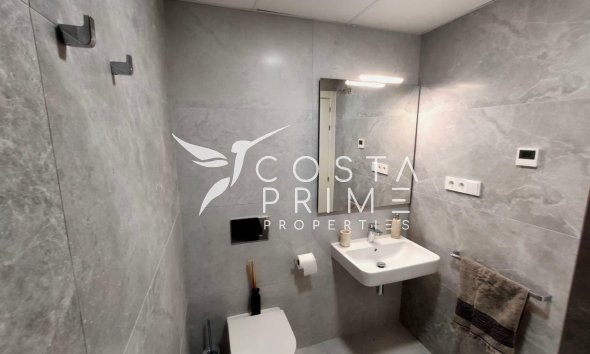 Resale - Townhouse / Semi - Finestrat