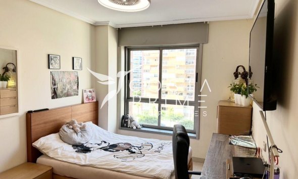 Resale - Apartment / Flat - Villajoyosa