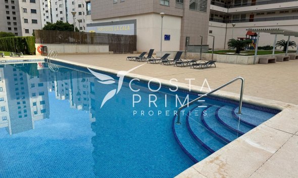 Resale - Apartment / Flat - Villajoyosa