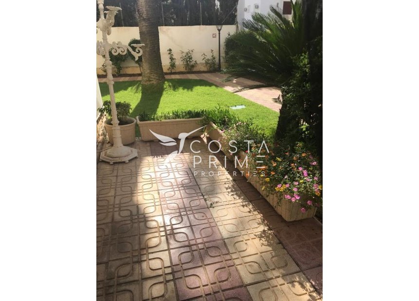 Resale - Apartment / Flat - Benidorm