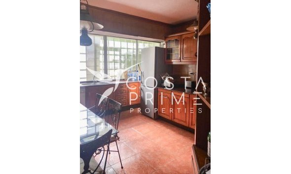 Resale - Apartment / Flat - Benidorm