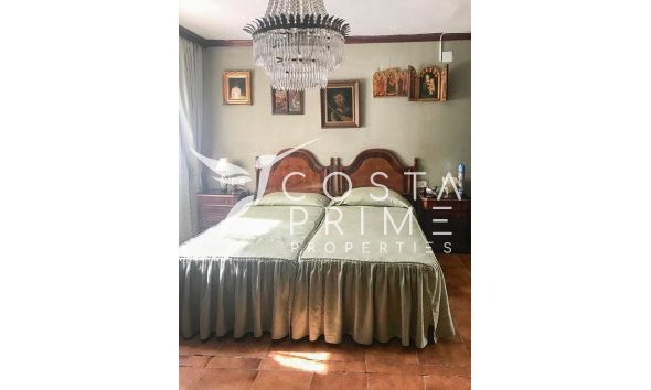 Resale - Apartment / Flat - Benidorm