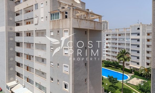 Resale - Apartment / Flat - Villajoyosa
