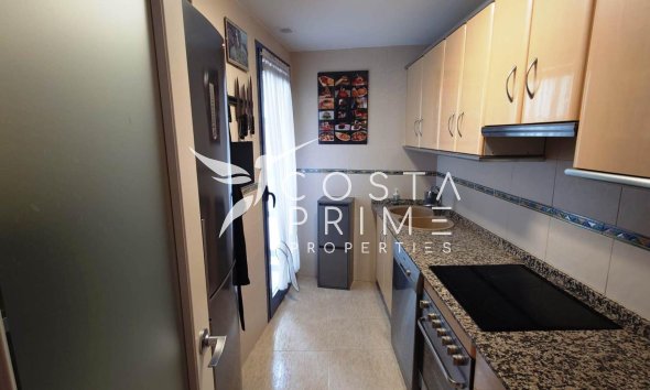 Resale - Apartment / Flat - Benidorm