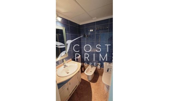 Resale - Apartment / Flat - Benidorm