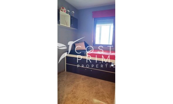 Resale - Apartment / Flat - Benidorm