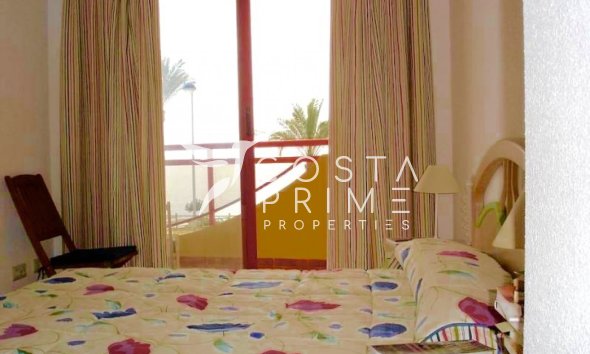 Resale - Apartment / Flat - Villajoyosa