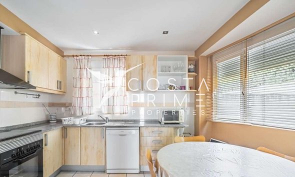 Resale - Townhouse / Semi - La Nucía