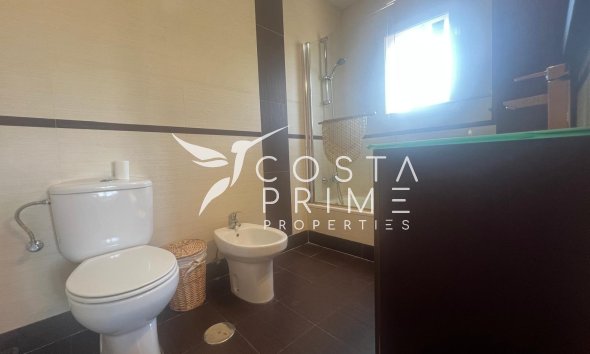 Resale - Townhouse / Semi - La Nucía