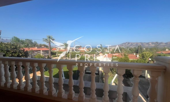 Resale - Townhouse / Semi - La Nucía