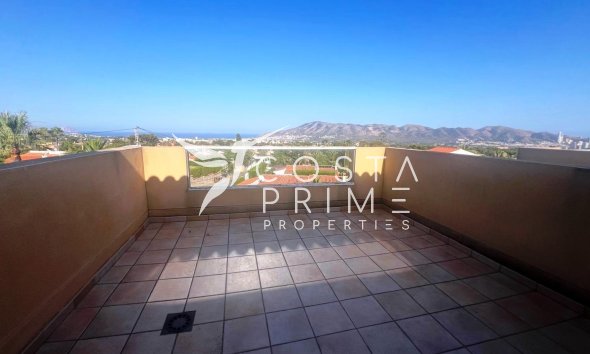 Resale - Townhouse / Semi - La Nucía