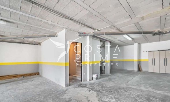 Resale - Townhouse / Semi - La Nucía