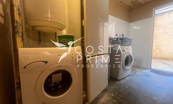 Resale - Townhouse / Semi - La Nucía