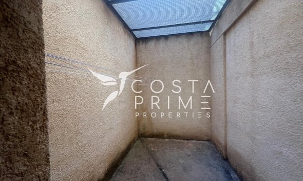 Resale - Townhouse / Semi - La Nucía