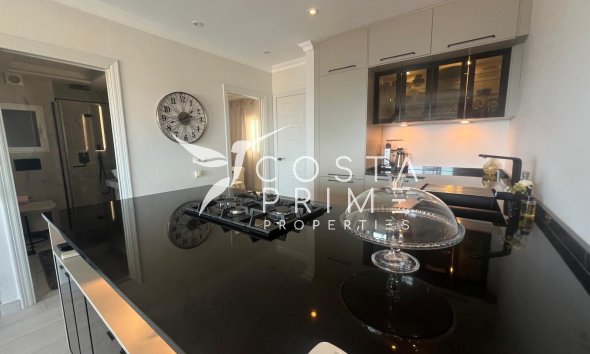 Resale - Apartment / Flat - Altea